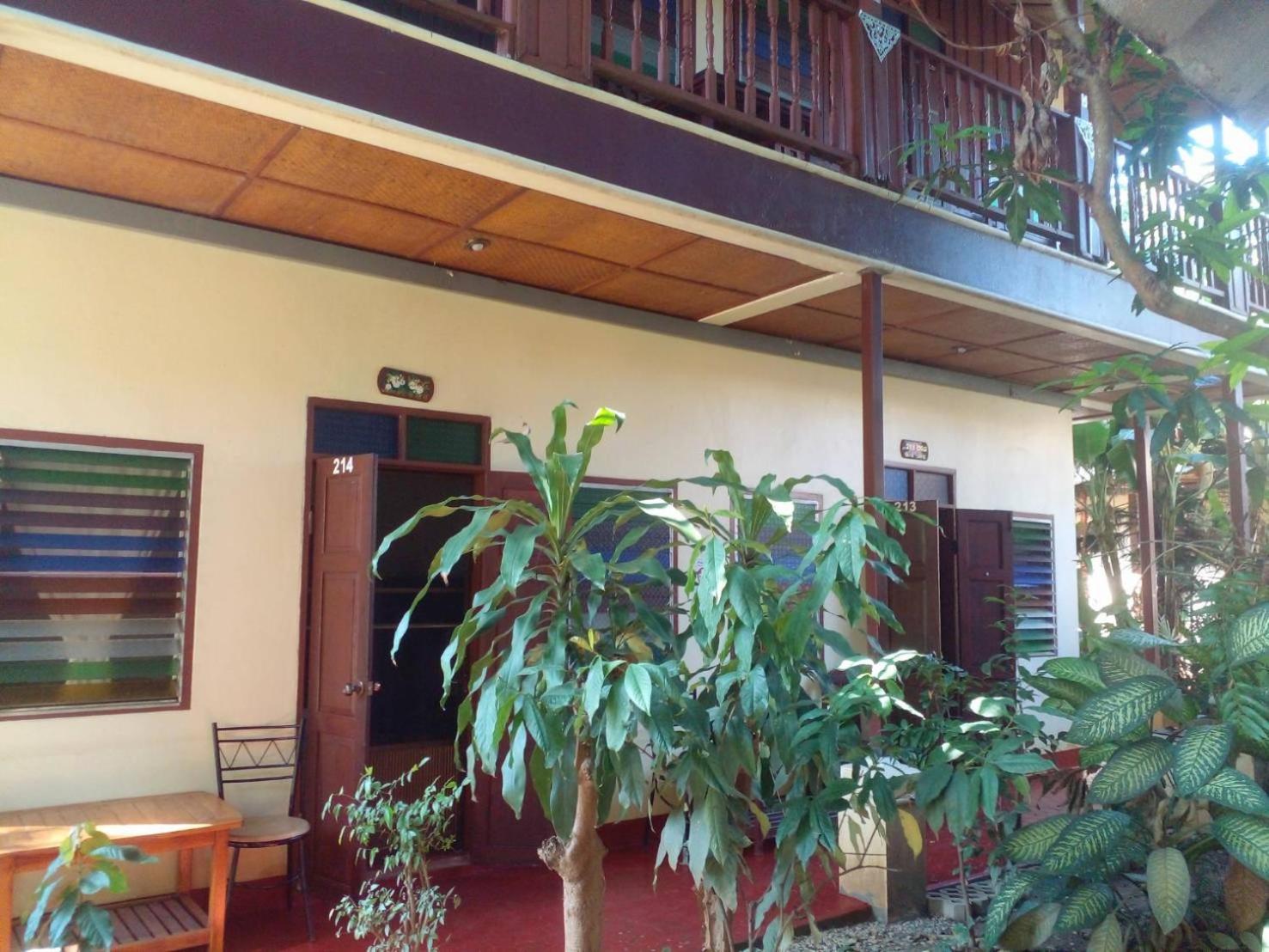 Golden Triangle Palace Hotel Chiang Rai Exterior photo
